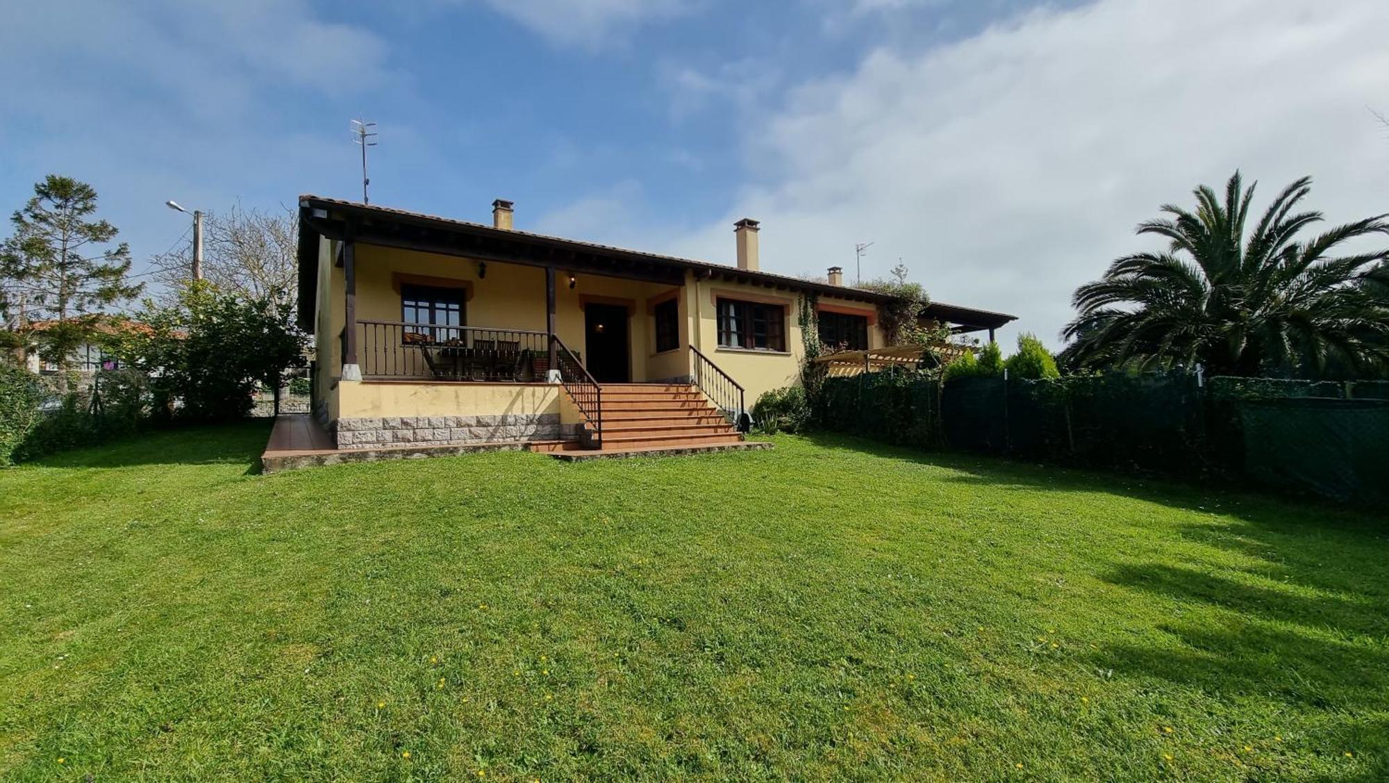 Villa Casa Vacacional La Casa De Otto Llanes